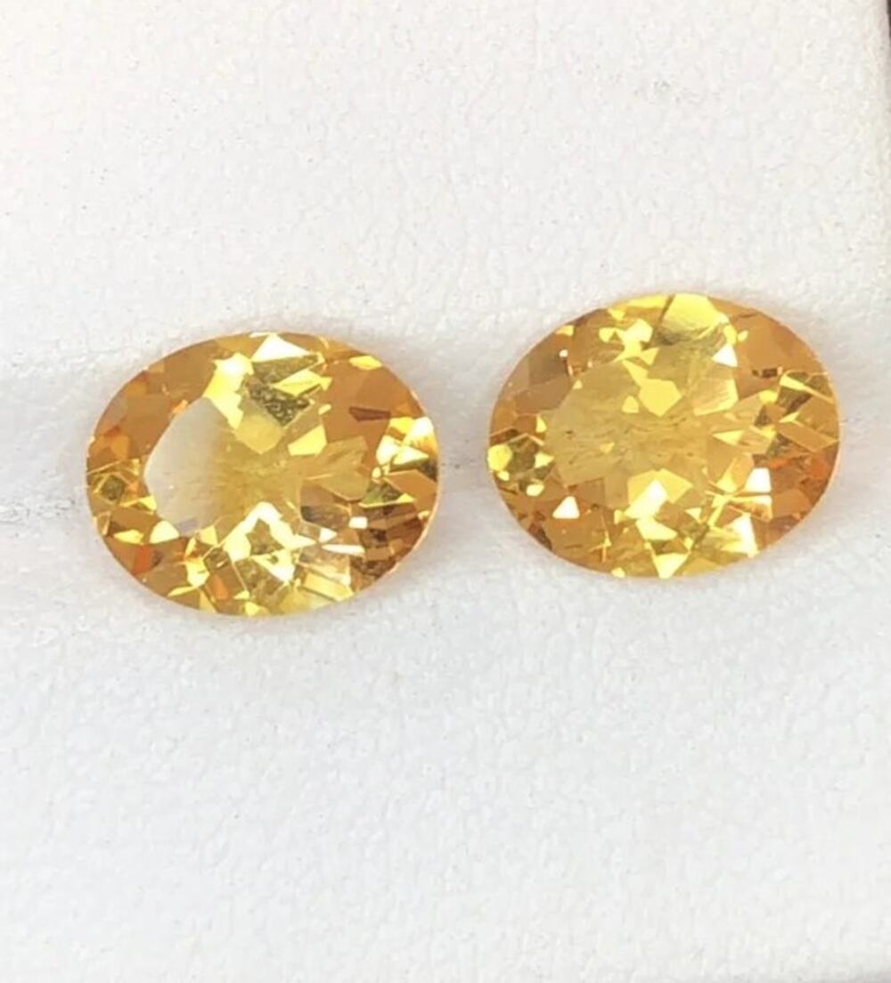 Dazzling Pair of Champagne Yellow Citrines!!